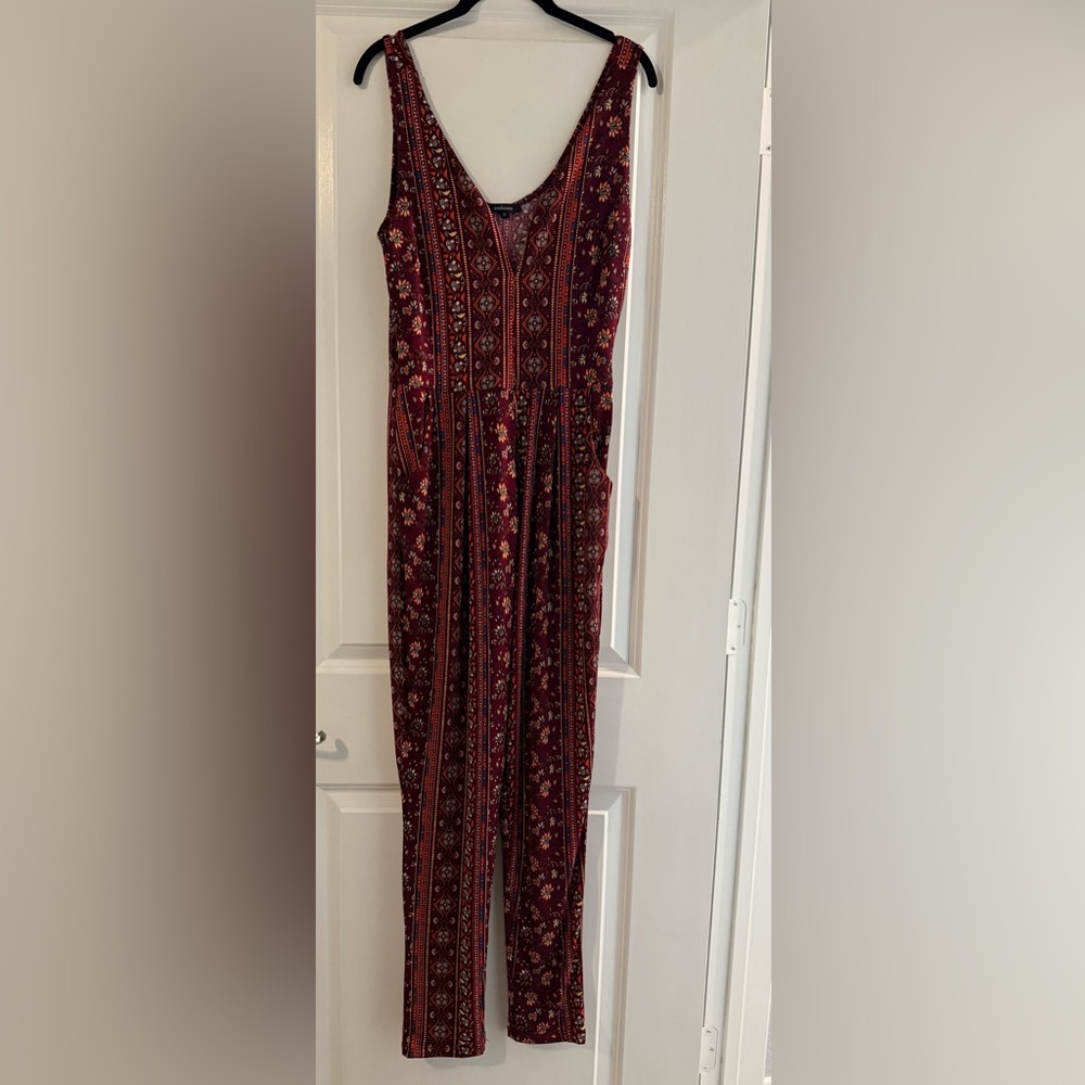 New Long Floral Patterned Jumpsuit